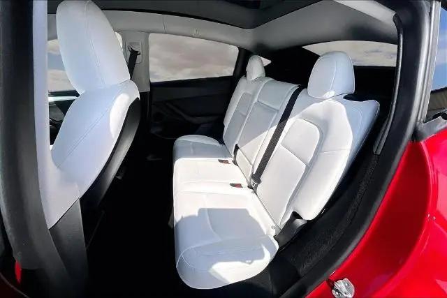 2024 Tesla Model Y Long Range Dual Motor All-Wheel Drive