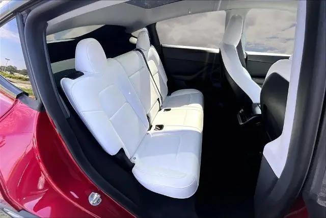 2024 Tesla Model Y Long Range Dual Motor All-Wheel Drive