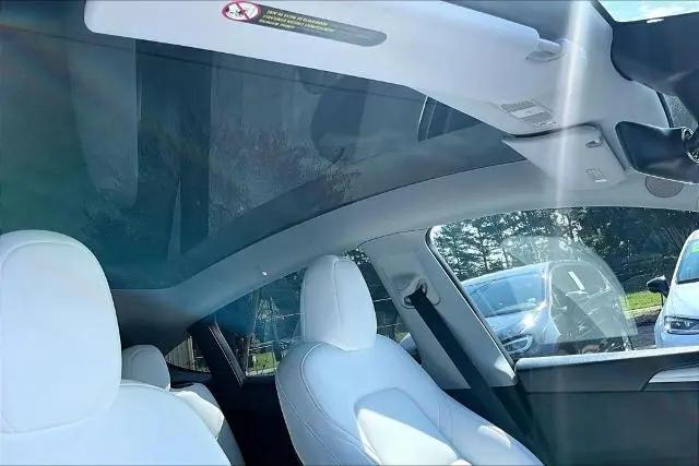 2024 Tesla Model Y Long Range Dual Motor All-Wheel Drive