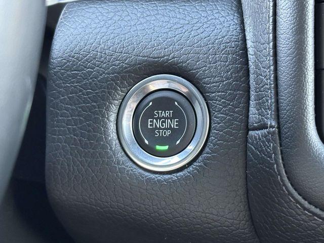 2023 GMC Yukon 4WD Denali