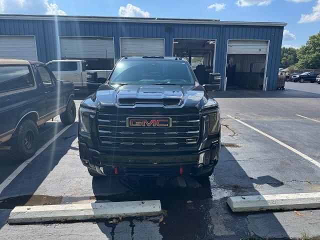 2025 GMC Sierra 2500HD 4WD Crew Cab Standard Bed AT4 for sale in Paris, TN