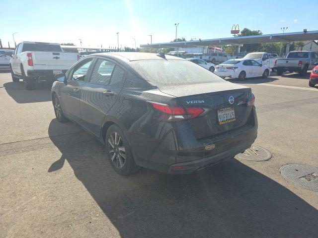 2021 Nissan Versa SV Xtronic CVT