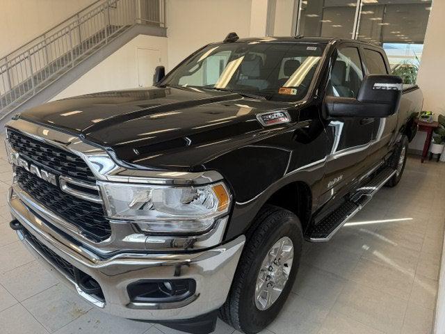 2024 RAM 2500 Big Horn Crew Cab 4x4 64 Box 2024 RAM 2500 Big Horn Crew Cab 4x4 64 Box