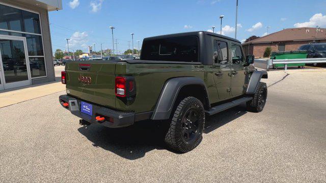 2022 Jeep Gladiator Sport