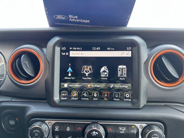 2022 Jeep Gladiator Sport