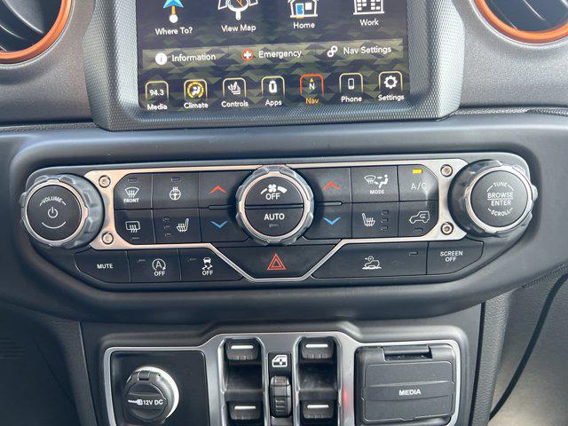 2022 Jeep Gladiator Sport