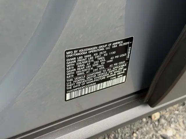 2023 Volkswagen ID.4 Pro