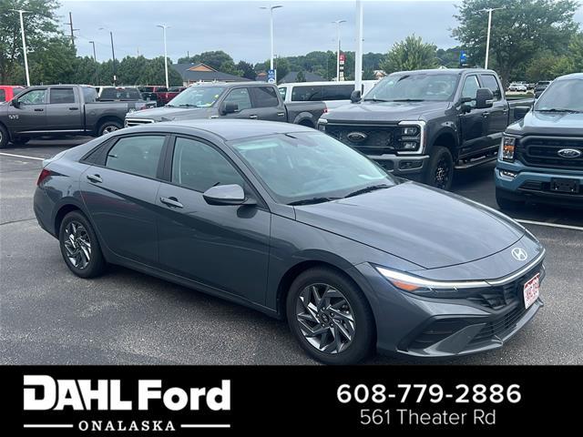 2024 Hyundai Elantra SEL for sale in Onalaska, WI