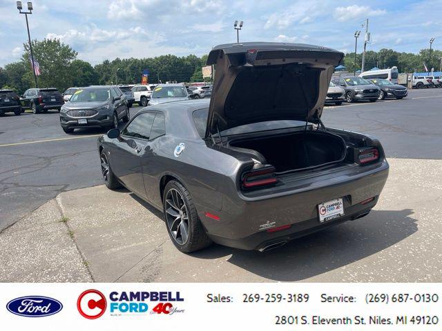 2017 Dodge Challenger 392 Hemi Scat Pack Shaker