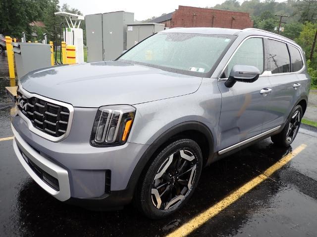 2024 Kia Telluride S for sale in Burgettstown, PA