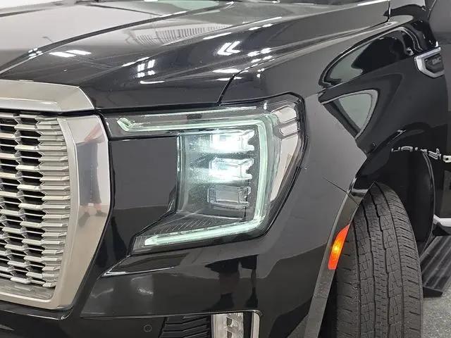 2021 GMC Yukon 4WD Denali