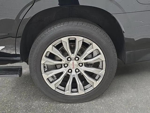 2021 GMC Yukon 4WD Denali