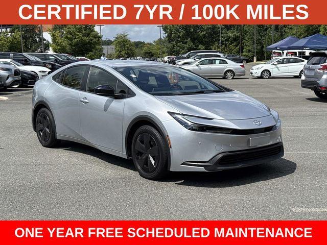 2025 Toyota Prius LE