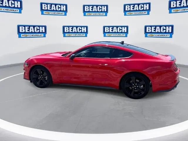 2021 Ford Mustang EcoBoost Fastback