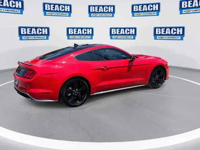 2021 Ford Mustang EcoBoost Fastback