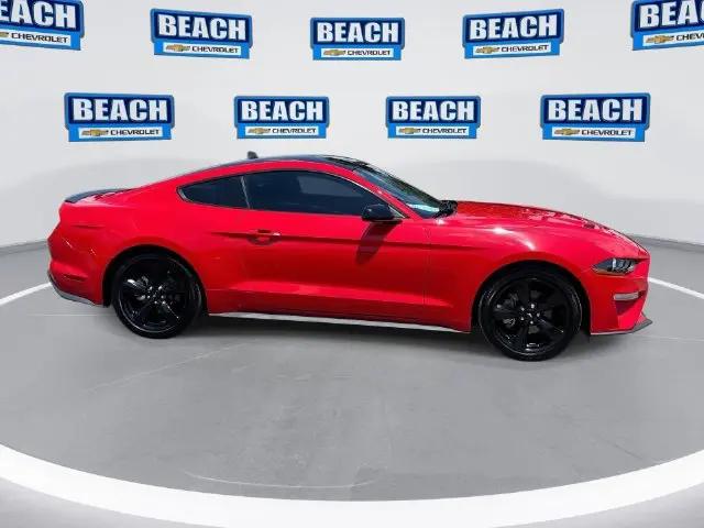 2021 Ford Mustang EcoBoost Fastback