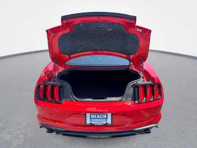 2021 Ford Mustang EcoBoost Fastback