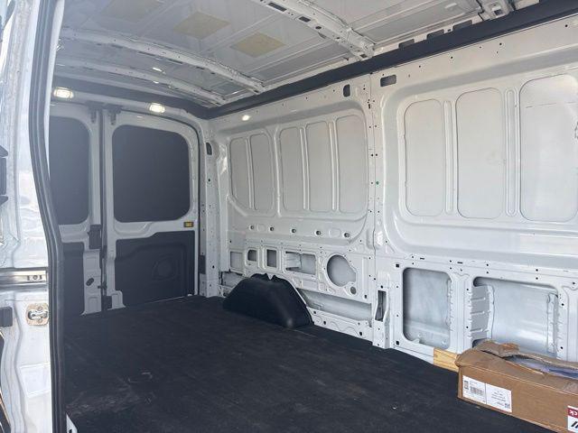 2025 Ford Transit Cargo Van 148 WB Medium Roof Cargo