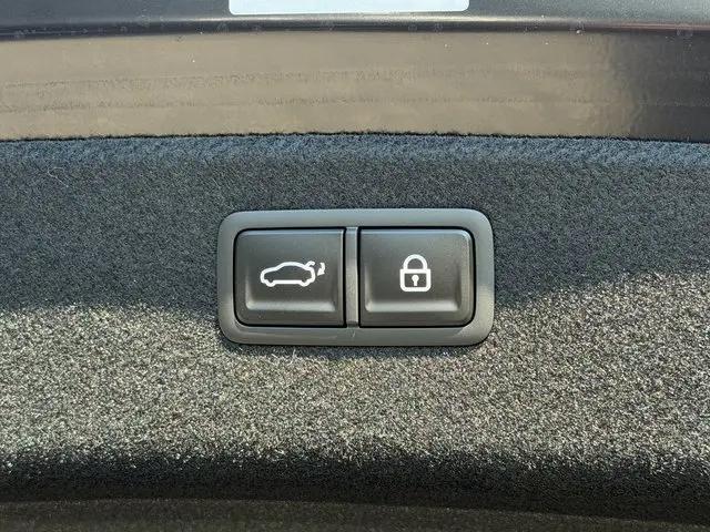 2027 Genesis G80 3.5T Prestige Black