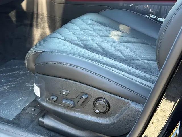 2027 Genesis G80 3.5T Prestige Black