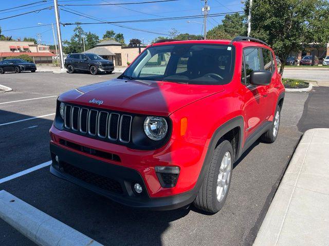 2023 Jeep Renegade Latitude 4x4 for sale in Mentor, OH