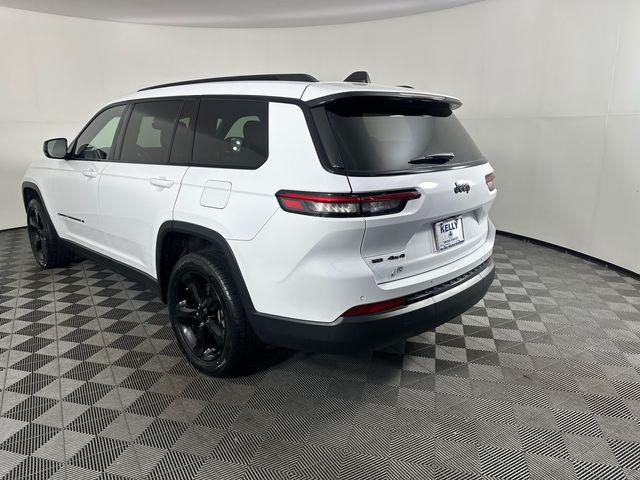 2023 Jeep Grand Cherokee L Altitude 4x4 2023 Jeep Grand Cherokee L Altitude 4x4