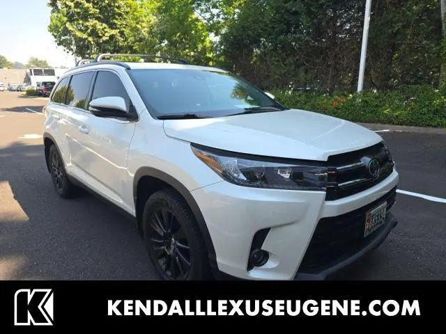 2019 Toyota Highlander SE for sale in Eugene, OR
