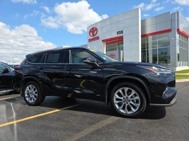 2021 Toyota Highlander Hybrid Limited for sale in Rochester Hills, MI