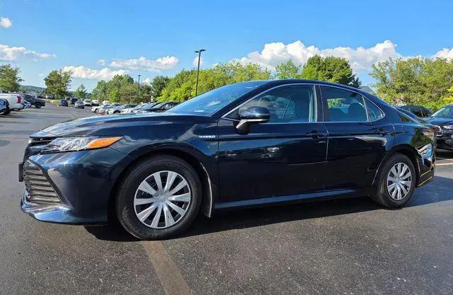 2018 Toyota Camry SE for sale in Rochester Hills, MI