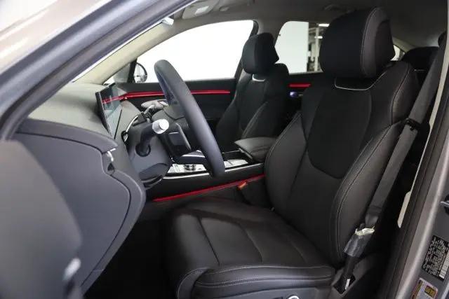 2027 Genesis GV70 2.5T