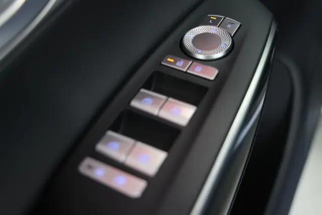 2027 Genesis GV70 2.5T