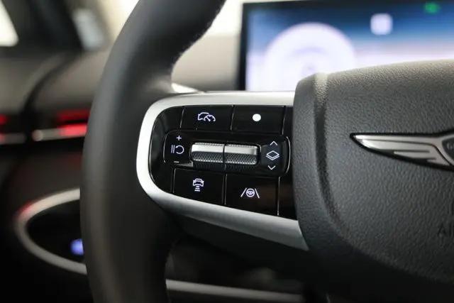 2027 Genesis GV70 2.5T