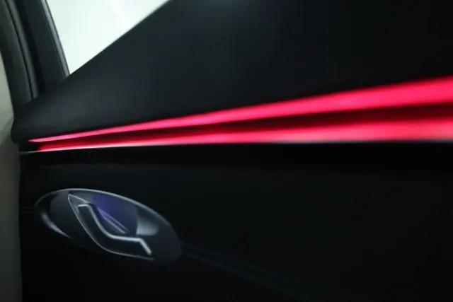 2027 Genesis GV70 2.5T