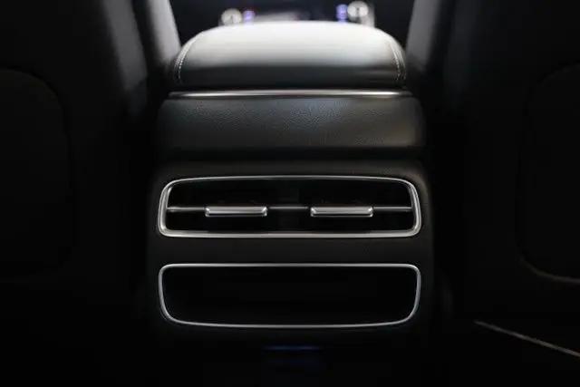 2027 Genesis GV70 2.5T