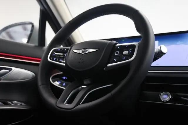 2027 Genesis GV70 2.5T