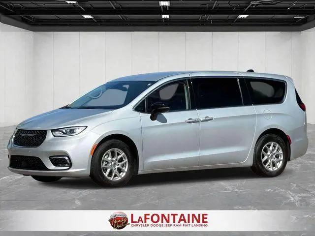 2024 Chrysler Pacifica Touring L for sale in Lansing, MI