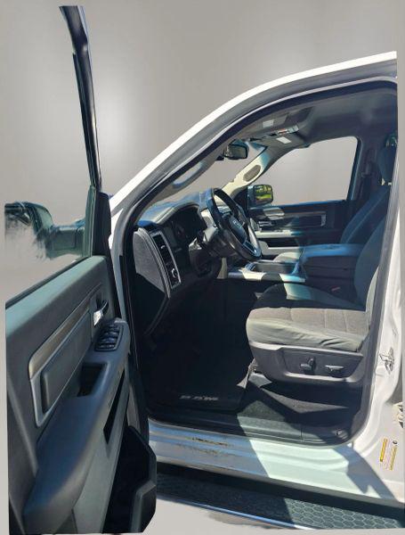 2016 Ram 1500 SLT