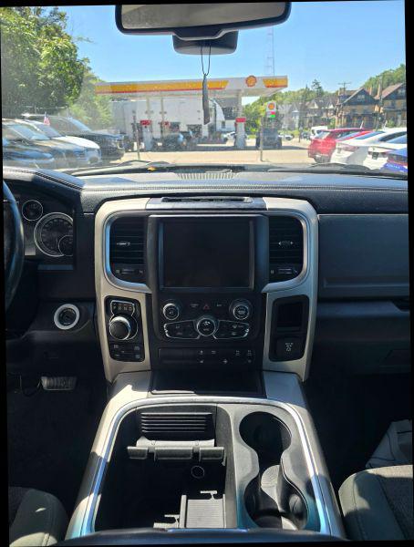 2016 Ram 1500 SLT