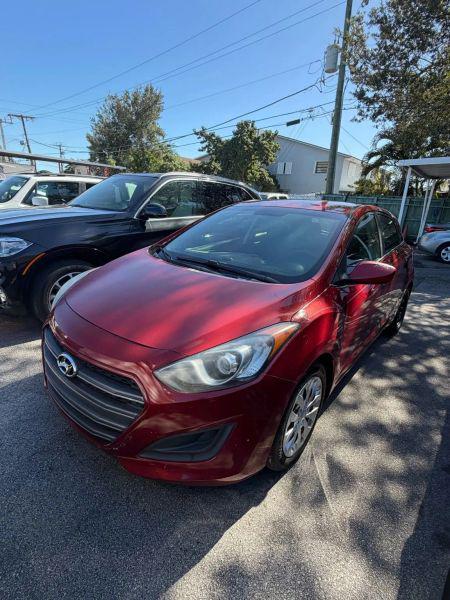 2017 Hyundai Elantra GT Base for sale in West Palm Beach, FL