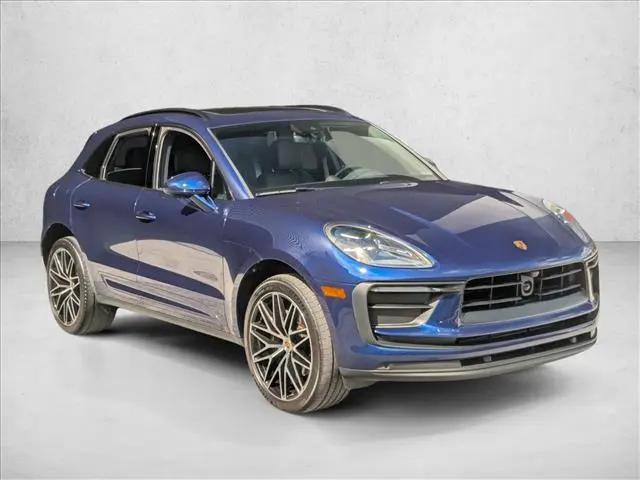 2023 Porsche Macan Macan
