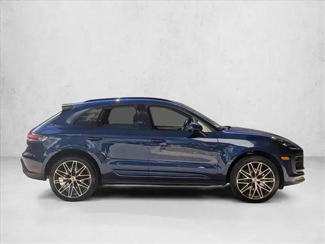 2023 Porsche Macan Macan