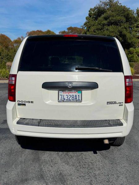 2010 Dodge Grand Caravan SE