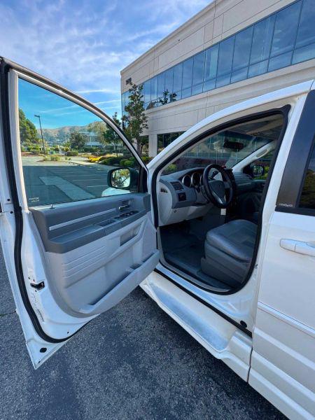 2010 Dodge Grand Caravan SE