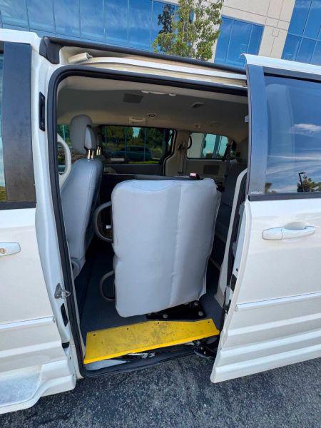 2010 Dodge Grand Caravan SE