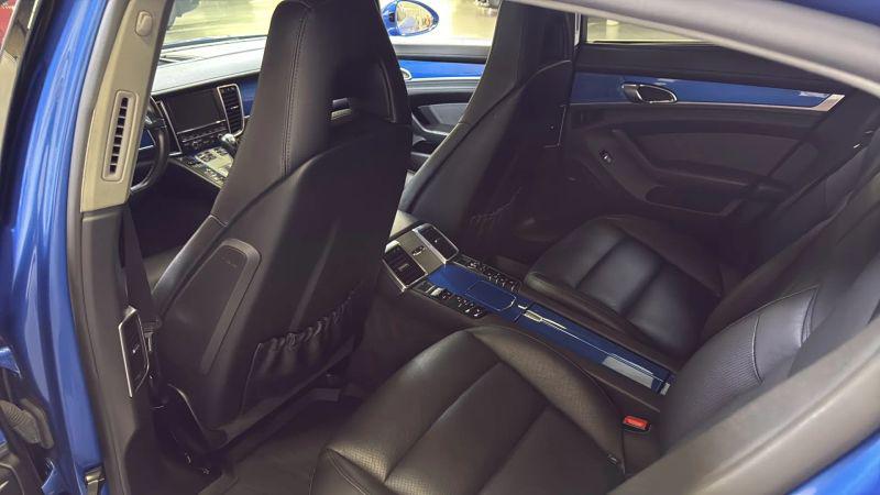 2016 Porsche Panamera 4S