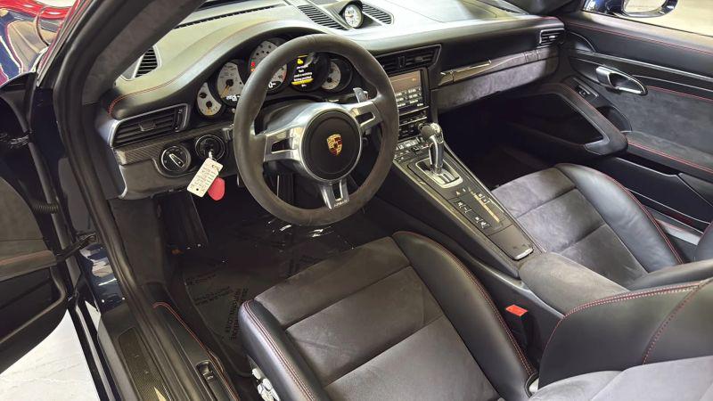 2015 Porsche 911 GT3