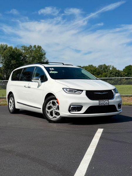 2022 Chrysler Pacifica Limited