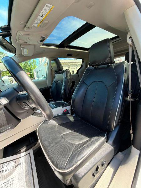 2022 Chrysler Pacifica Limited