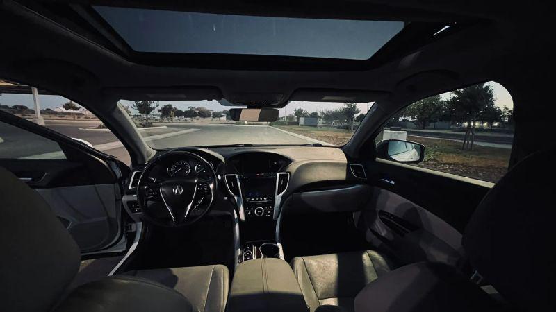 2017 Acura TLX w/Advance Package