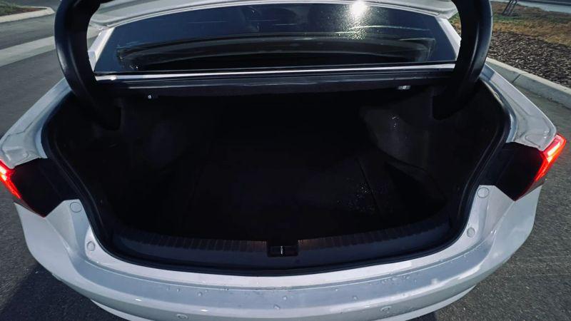 2017 Acura TLX w/Advance Package